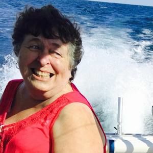 Meet your Posher, Janet